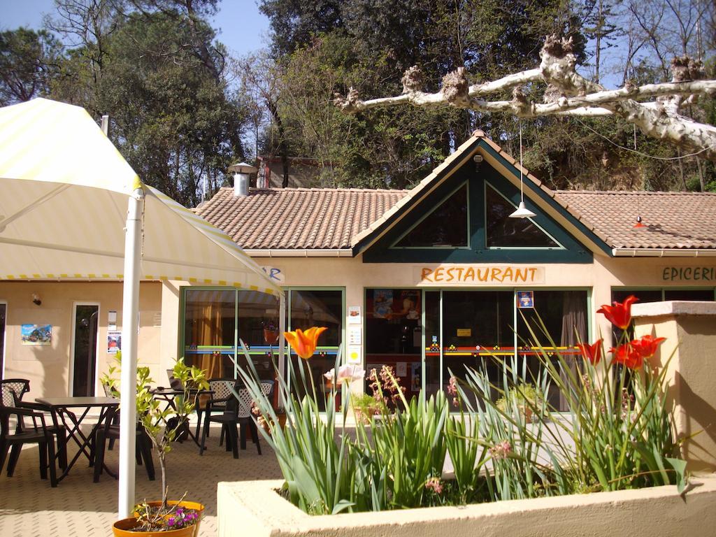 Camping Les Sources Saint-Jean-du-Gard Exterior foto