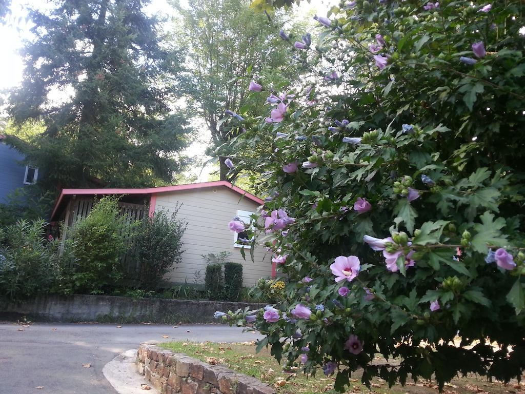 Camping Les Sources Saint-Jean-du-Gard Habitación foto
